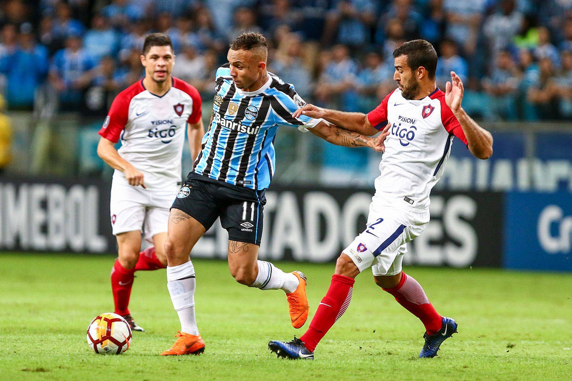 爱游戏体育-国际比赛日突围战来临；纽卡斯尔围绕欧冠扳平良机；媒体盛赞；轮换策略成焦点的简单介绍-爱游戏体育